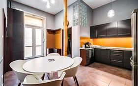 Oktogon 4 Entire Aircon Apartment